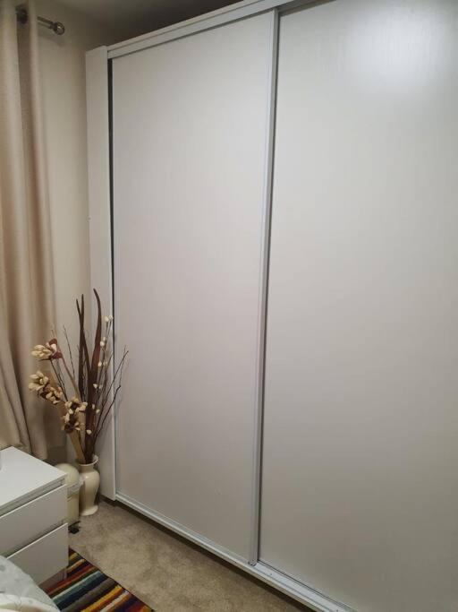 2 Bedroom Flat In Vauxhall, London Eksteriør billede